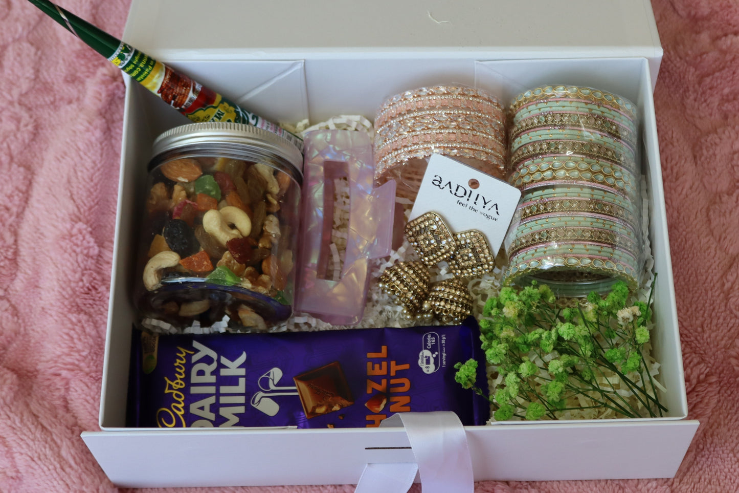 MODERN CHARM EID GIFT SET