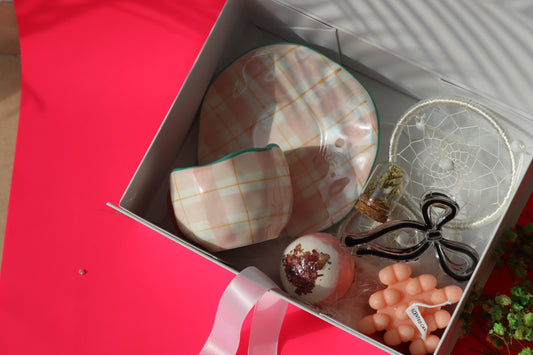 DREAMS & DETAILS  – A Chic & Dreamy Gift Set ✨💭