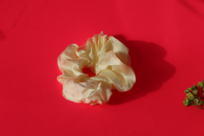 AESTHETIC SCRUNCHIE
