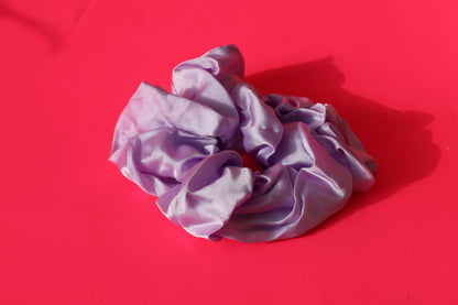 AESTHETIC SCRUNCHIE