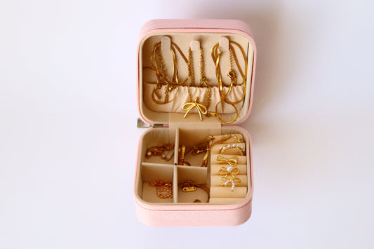 GOLD DIGGER VIBES: STACKABLE GOLD SET FOR HER